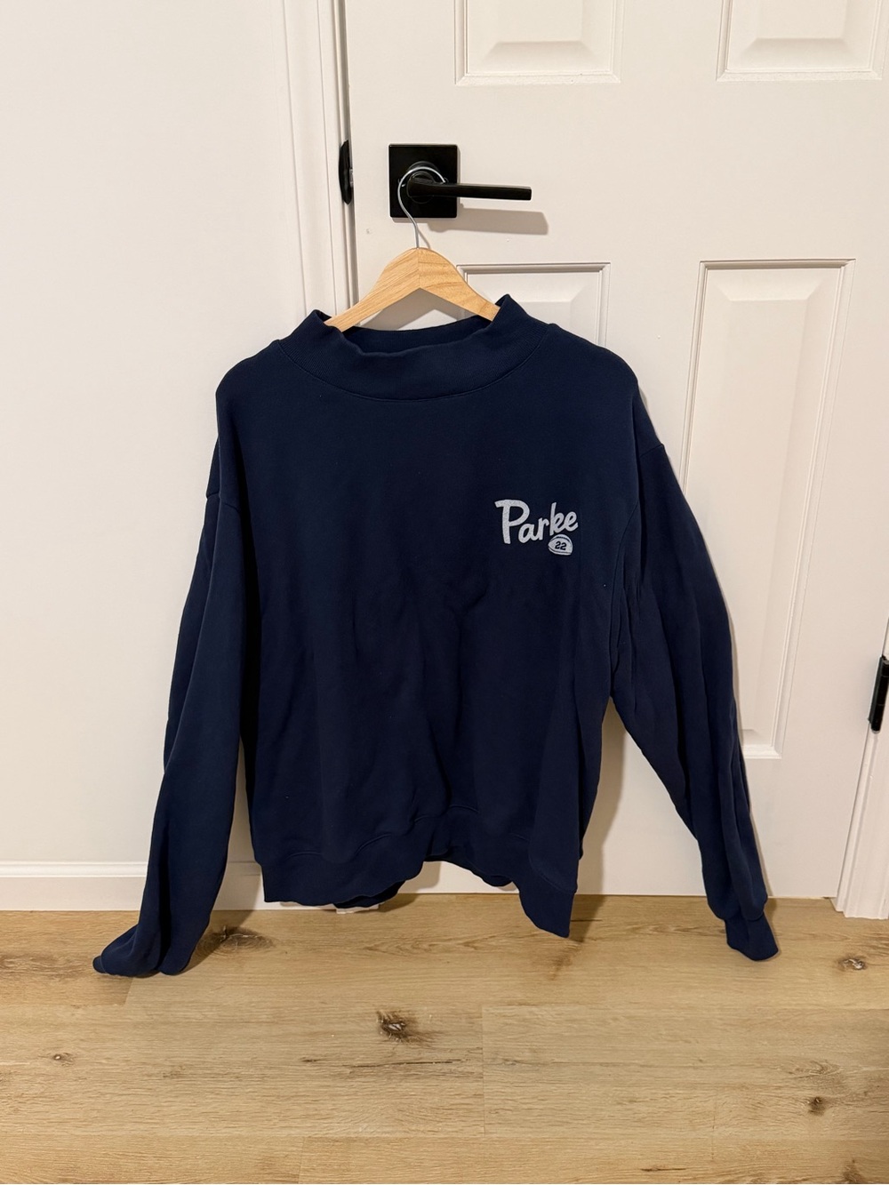 Parke Navy Crewneck Sweatshirt - Women's Casual Pullover